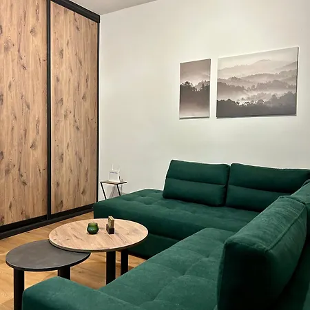 Apartment District Center Urban *